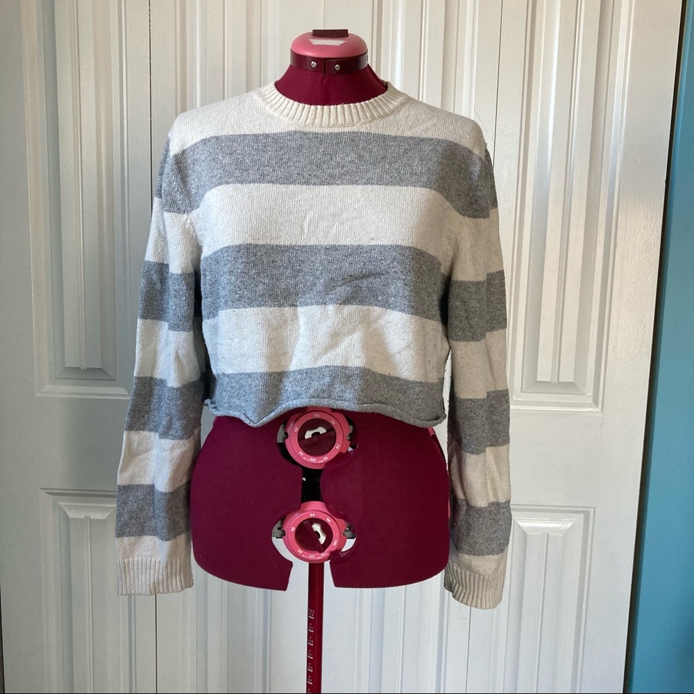 Cropped Sweater